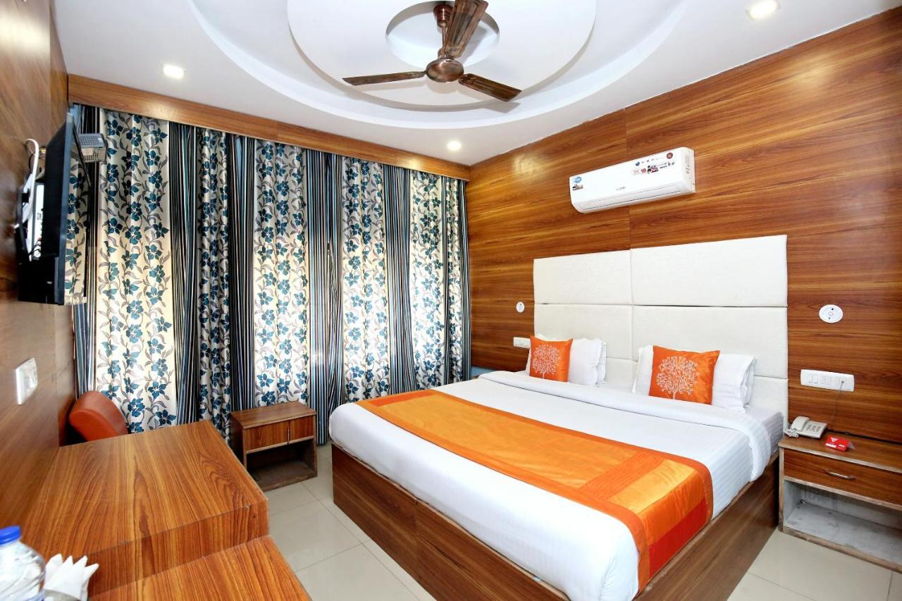 Oyo 8622 Hotel Grand Inn Chandīgarh Exterior foto